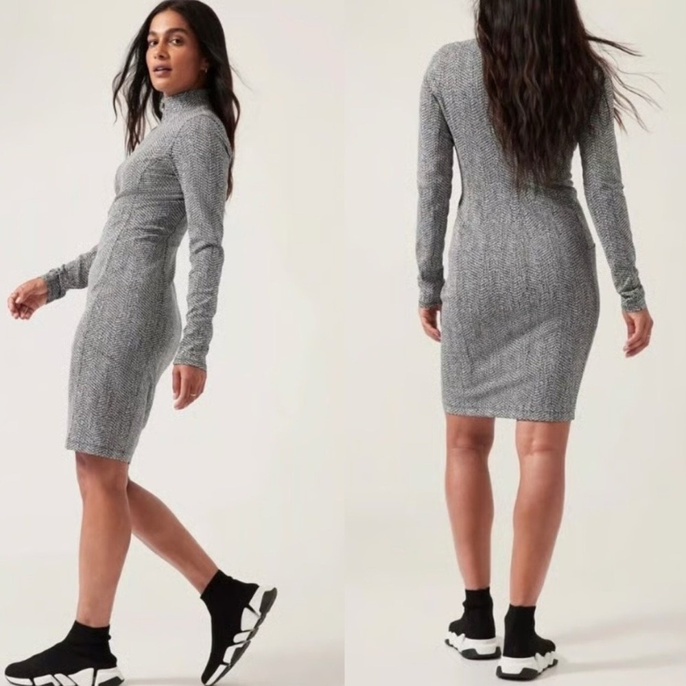Athleta Delancey Textured Dress Long Sleeve Sporty In Braiden Black S Athleisure